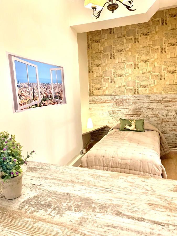 Hostal Boutique Puerta Del Sol Torrelavega Esterno foto