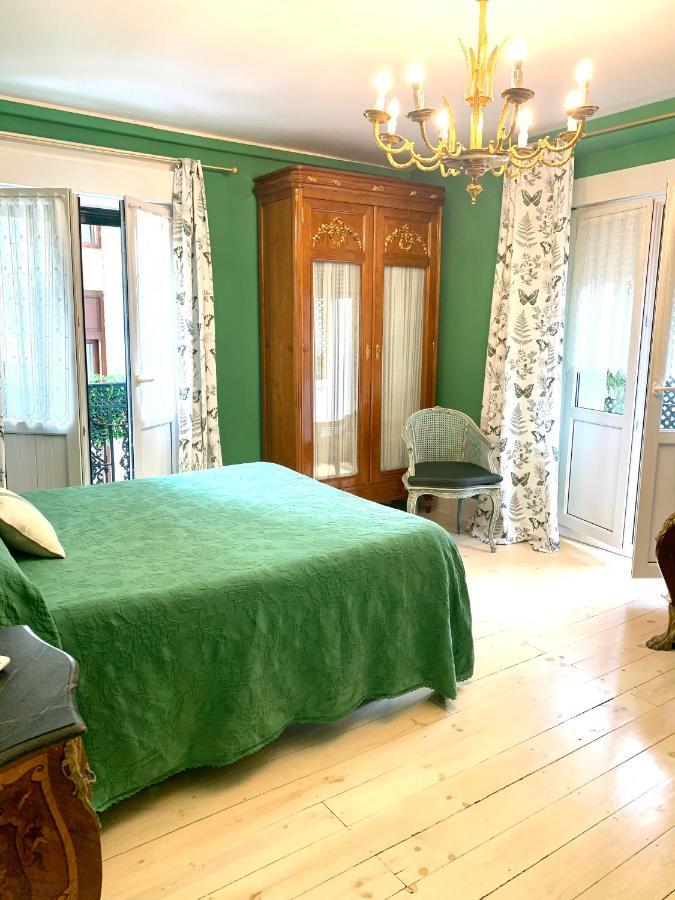 Hostal Boutique Puerta Del Sol Torrelavega Esterno foto